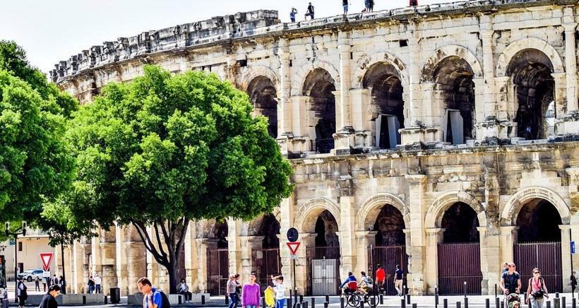 Le Logis De L'Etoile Lägenhet Nîmes Exteriör bild